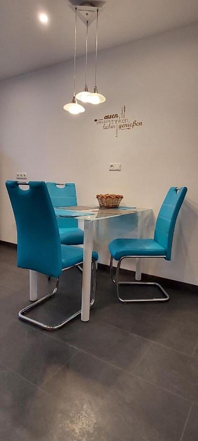 Momlingen Ferienwohnung Odenwaldblick מראה חיצוני תמונה
